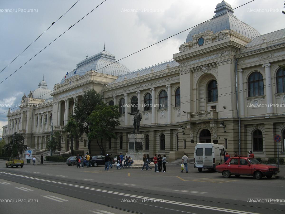 Garsonieră decomandată în Central - 6