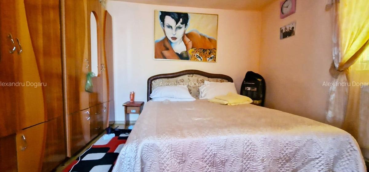 OPORTUNITATE DE INVESTIT! Casa + 2 garsoniere la doar 80mp de plaja, Faleza Nord - 10