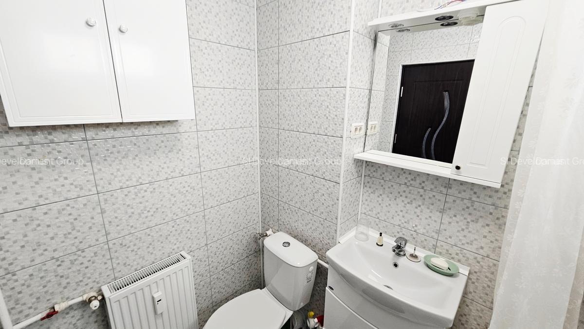Apartament cu 2 camere decomandat, mobilat în Pajura - 15