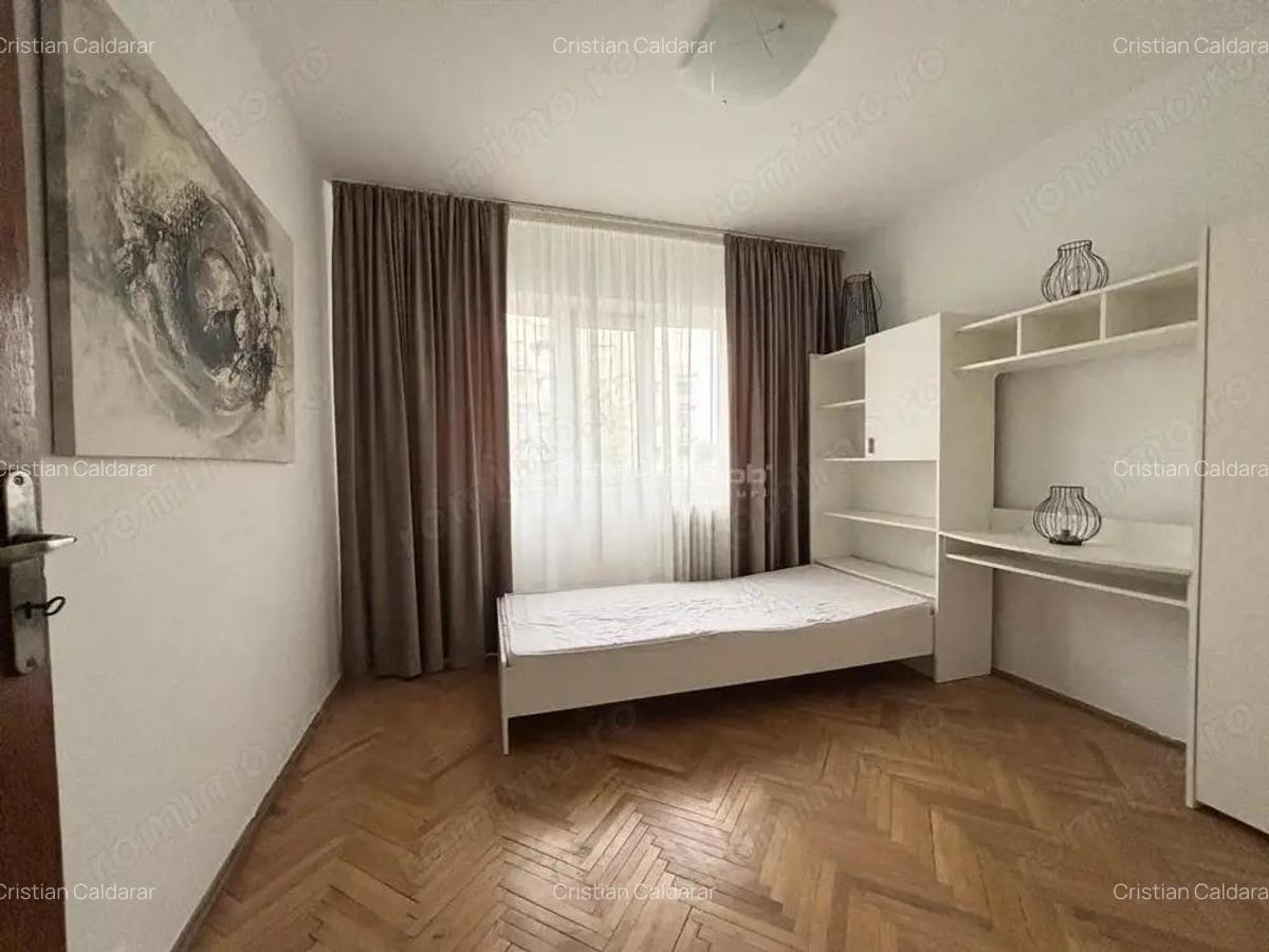 Apartament 3 camere, 65 mp, etaj 1, zona Sovata - Decebal - 2