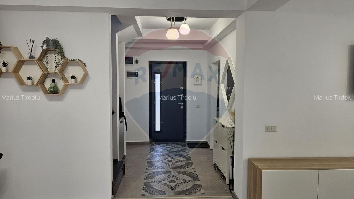 Vila de vanzare in Dragomiresti Deal, aproape de soseaua de centura - 3