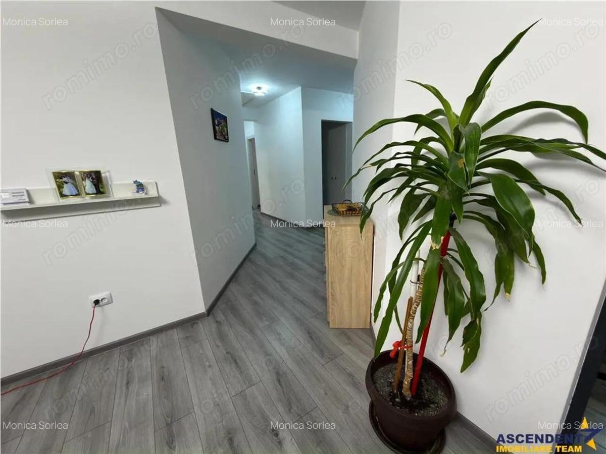 Vila design,Sancraiu de Mures,curte generoasa si flexibila,acces optimizat: FILM 3D! - 14