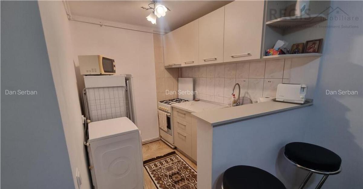 Studio la casa , zona strazii Lunga - 7