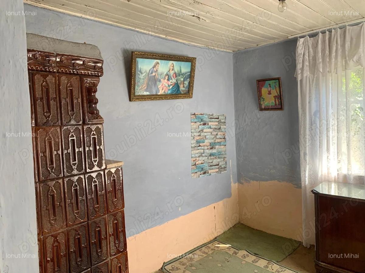 Casa batraneasca+ curte 500mp - 4