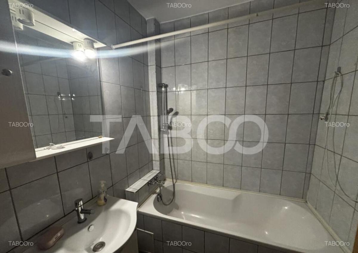Apartament de inchiriat etaj 1 decomandat 2 camere pet frien - 5