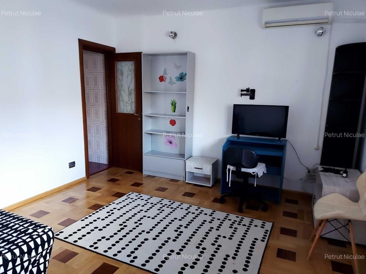 UNIRII-BD NATIUNILE UNITE- TRIBUNAL, AP 2 CAM, ET2/3 ZONA CASE, CENTRALA PROPRIE - 4