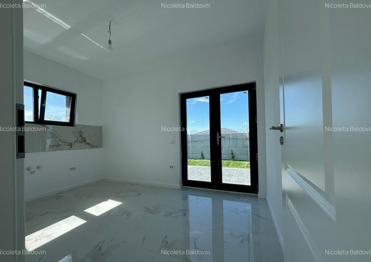 Casa singulara , 4 camere, gata de mutat, Bragadiru - 12