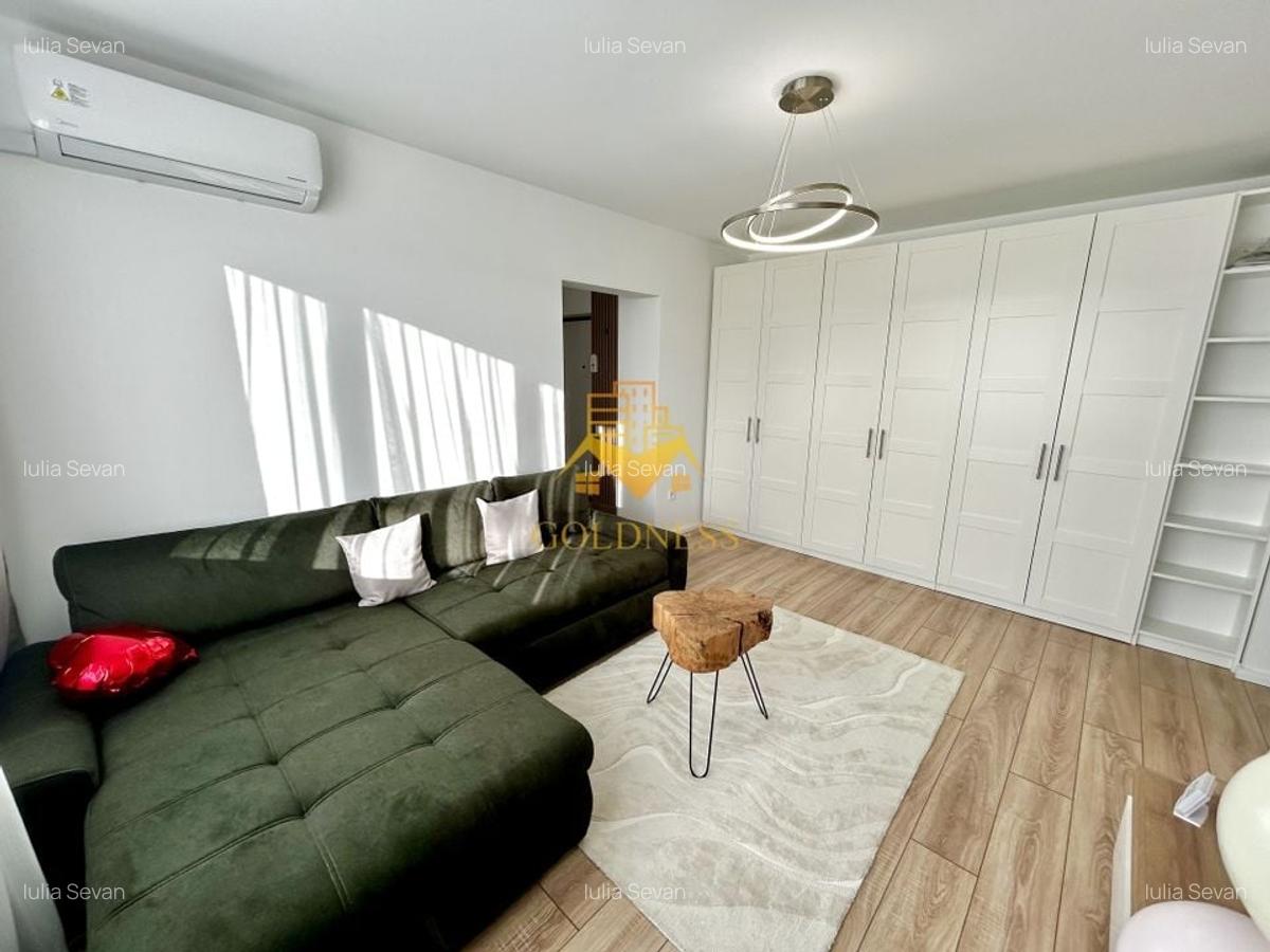 2 camere semidecomandate, Prima Inchiriere, Hotel Royal Gheorgheni - 5