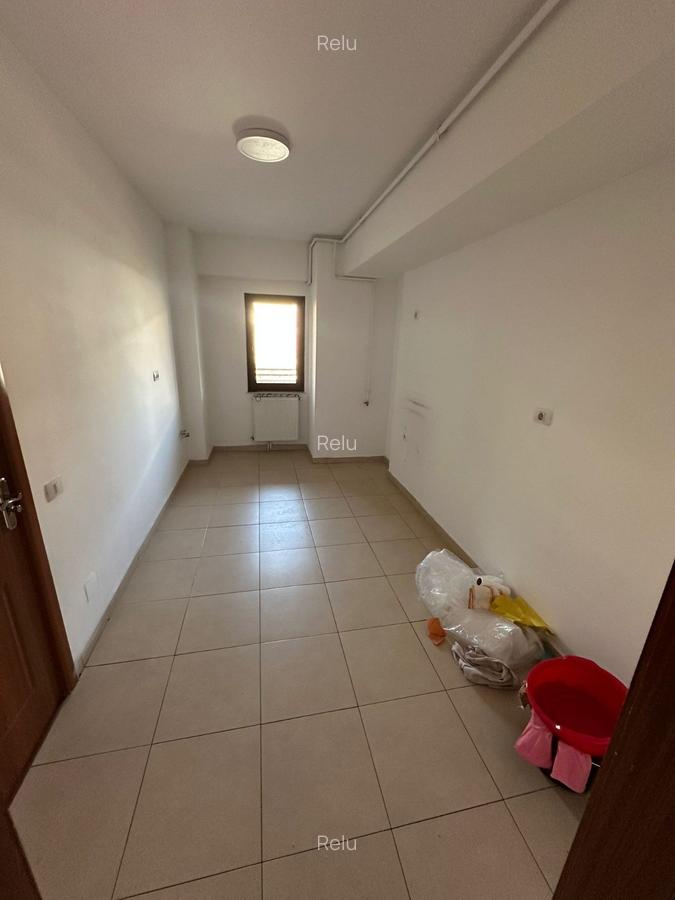 Vitan Mall,bl.2014,et.2/10,DECOMANDAT,Renovat,centrala,2 bai,Pretabil Firma - 3