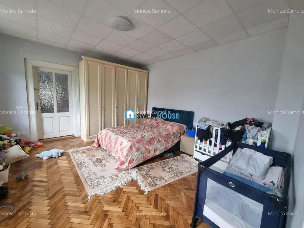Casa cu 6 camere de vanzare ultracentral in Fagaras - 3