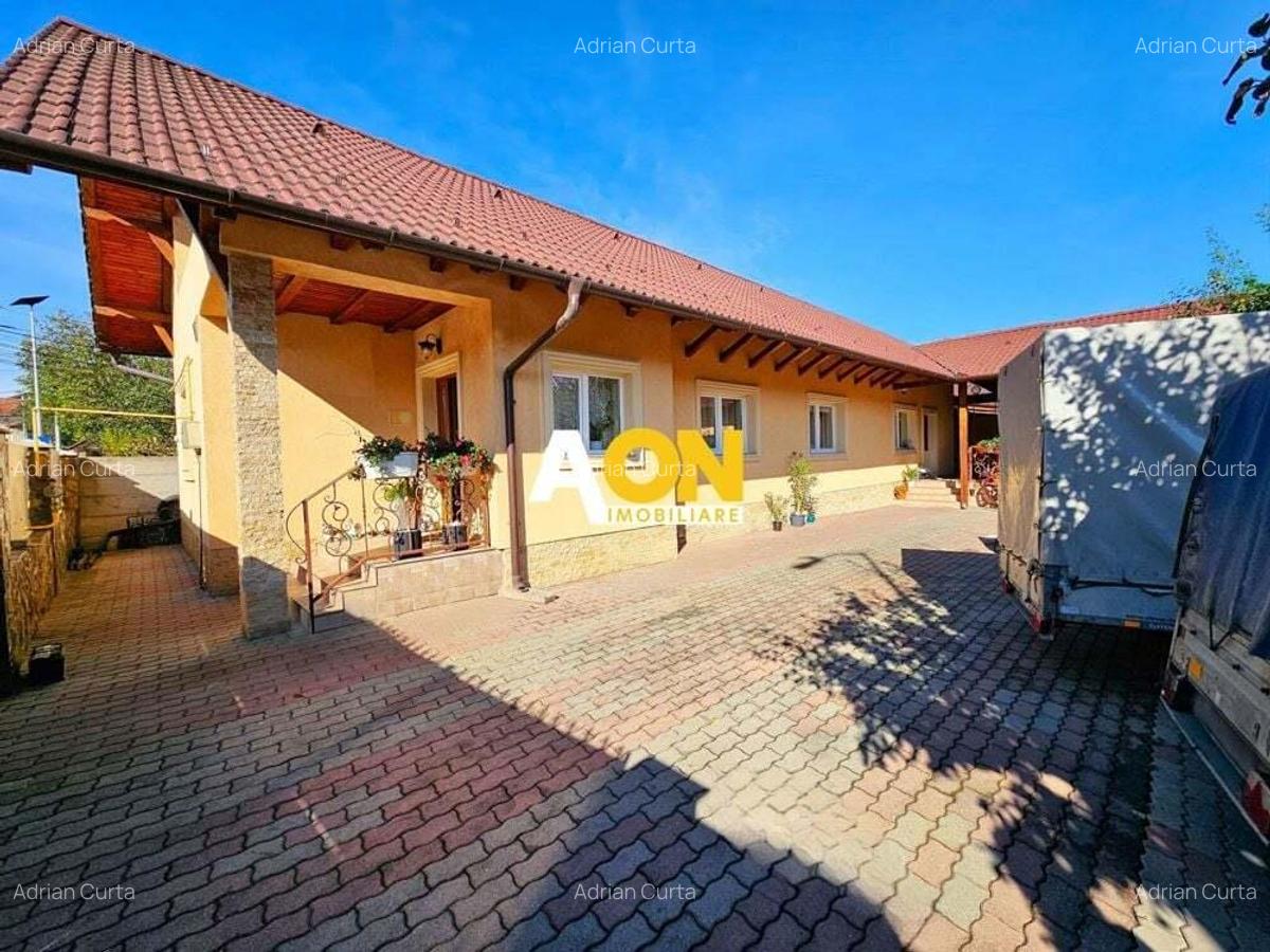 Casa renovata, 4 camere, 2 terase, mobilata, utilata, 568 mp teren - 1