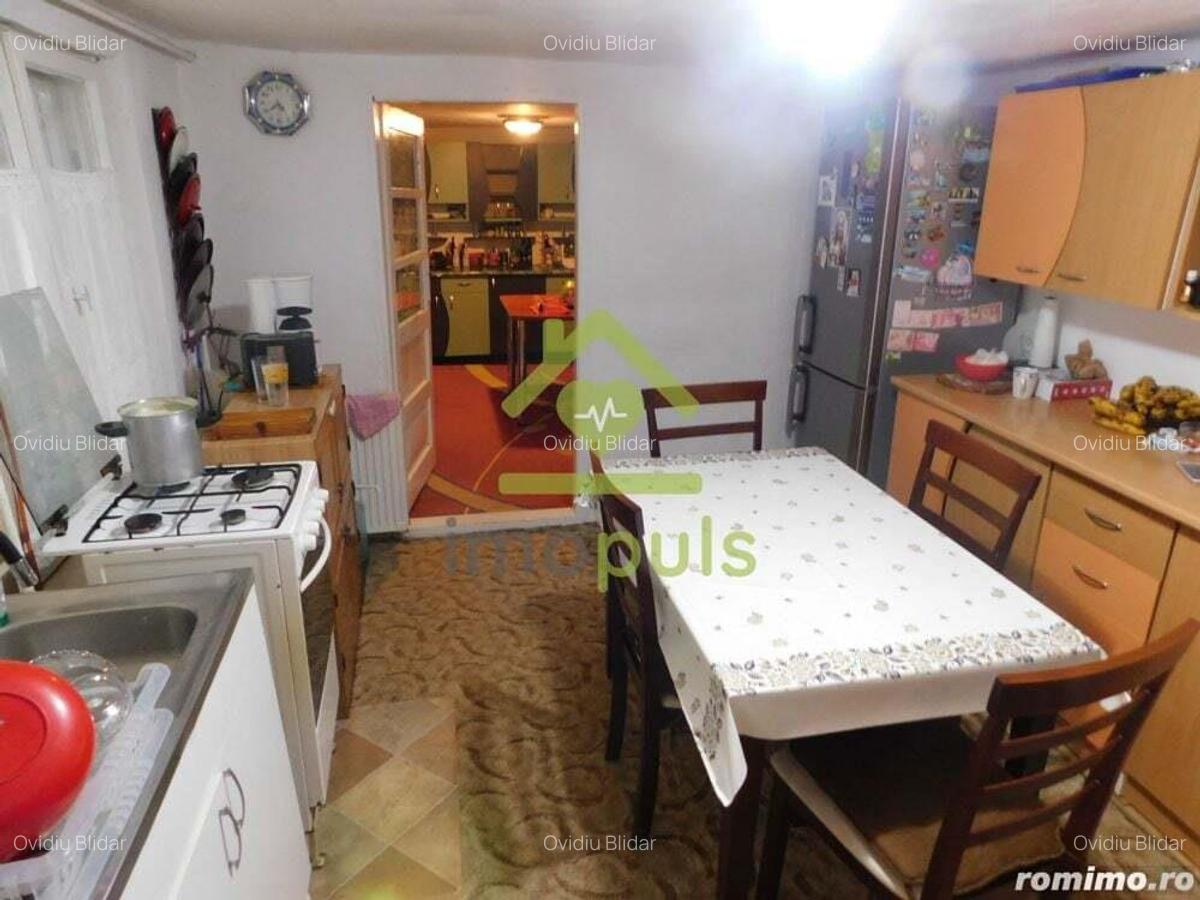 Casa individuala. Teren 1187 mp. Centrala proprie.? - 12