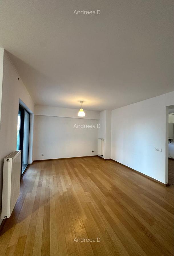 Apartament cu 3 camere decomandat în Barbu Văcărescu - 3
