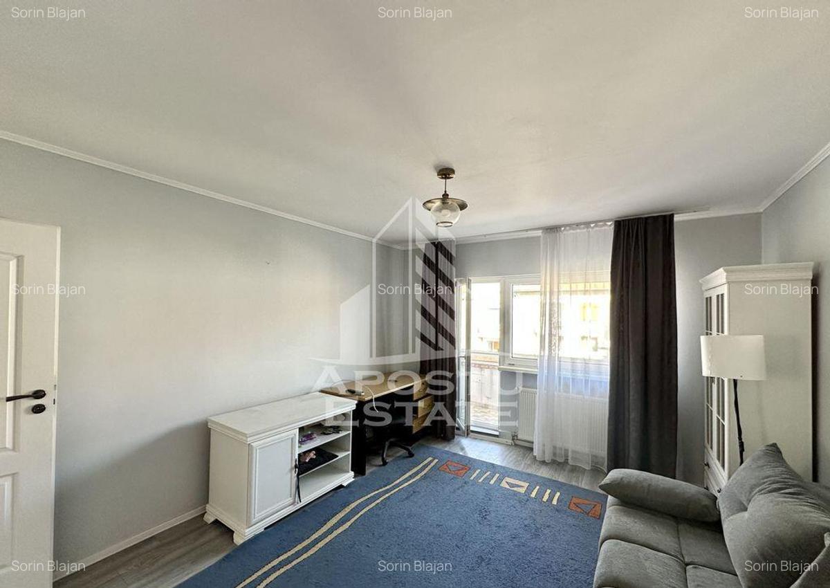 Apartament cu 2 camere, decomandat, zona Balcescu - 2