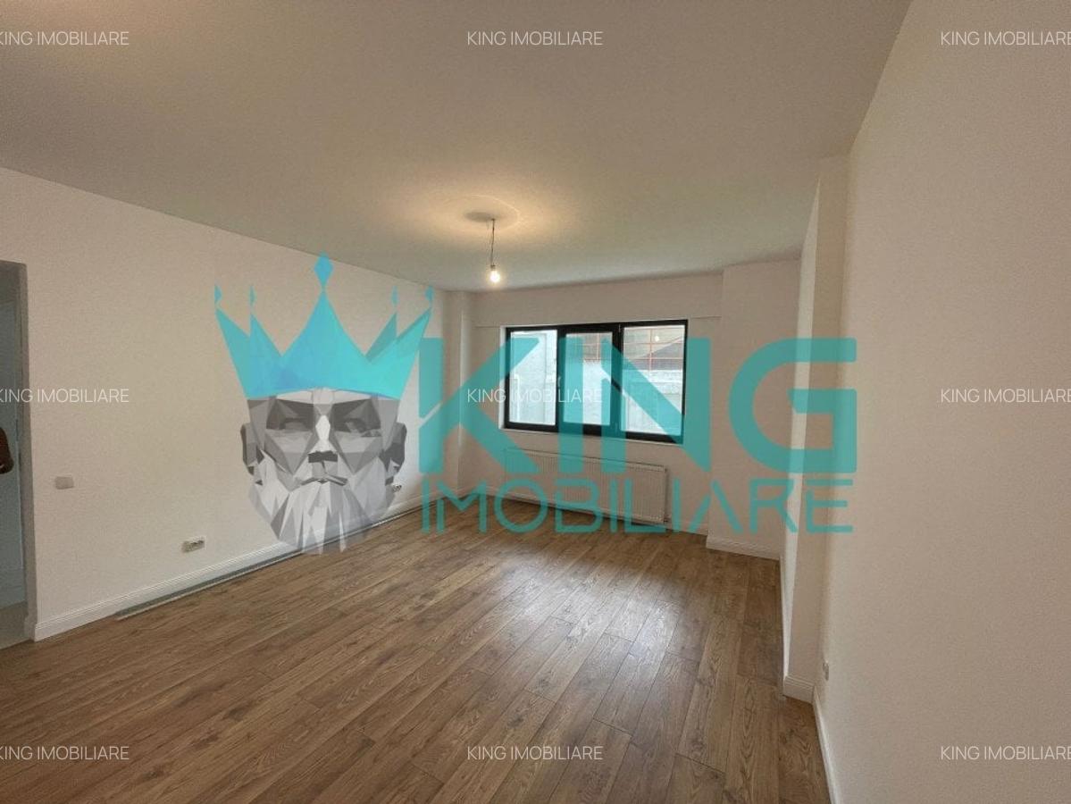 Apartament cu 3 camere decomandat în Andronache - 13