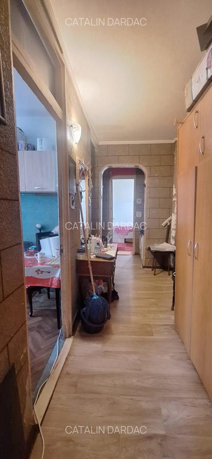 SUPEROCAZIE ! POARTA 6 APARTAMENT 2 CAMERE DECOMANDATE 2 BALCOANE 62 MP. 75.00 E - 11