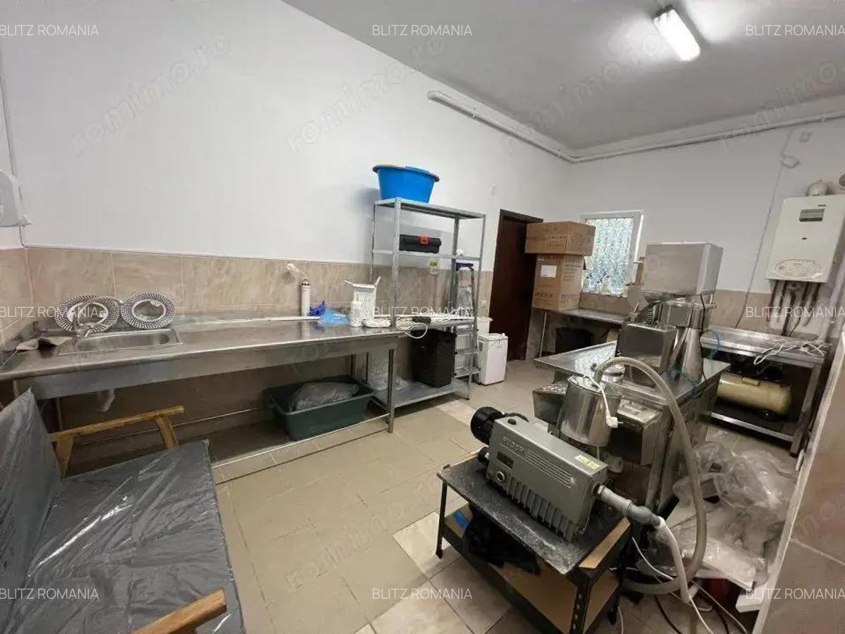 Spatiu comercial cu potential, ideal salon/clinica, 69 mp, 3 parcari, zona Porii - 5