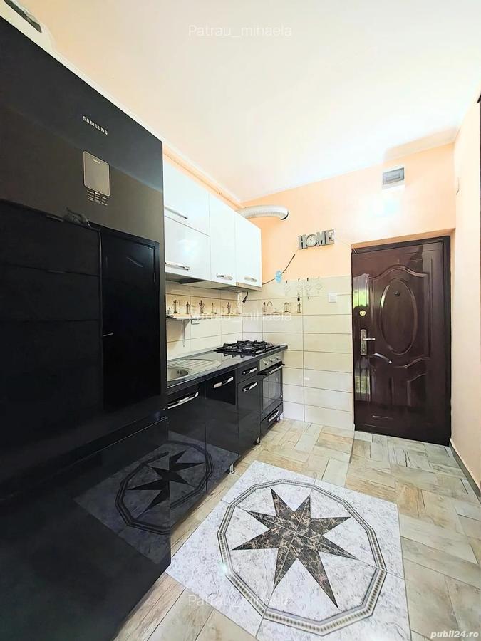 Vand garsoniera in Hunedoara, zona centrala, langa pietonala Corvin, etaj 1, 23.900 euro neg - 4