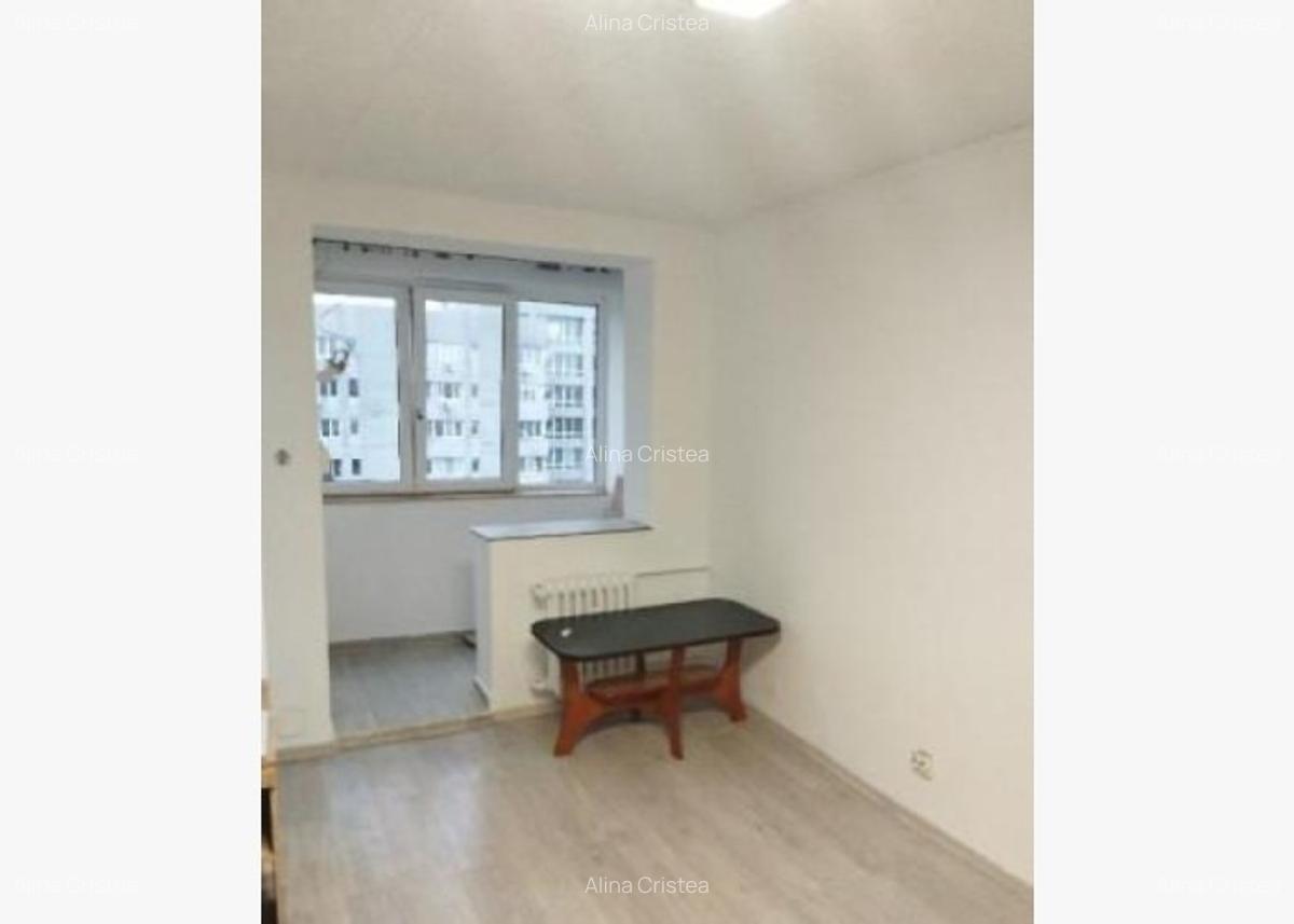 Titan metrou - Garsoniera bloc mixt - 3