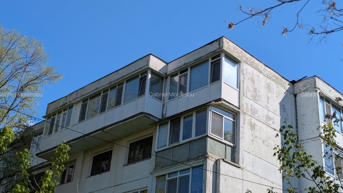 Apartament cu 4 camere decomandat în Lujerului - 1