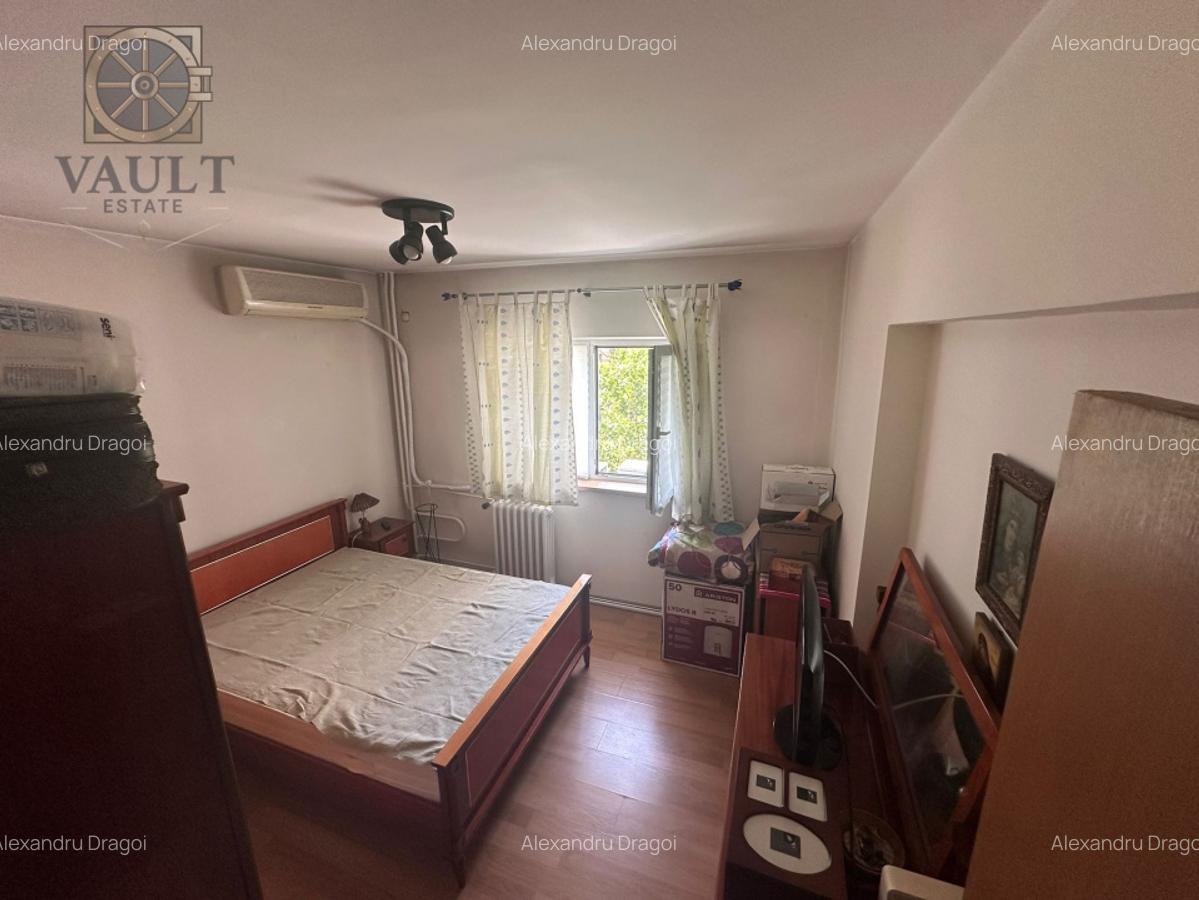 Apartament 3 camere- Decomandat- Titulescu -Piata Victoriei - 6