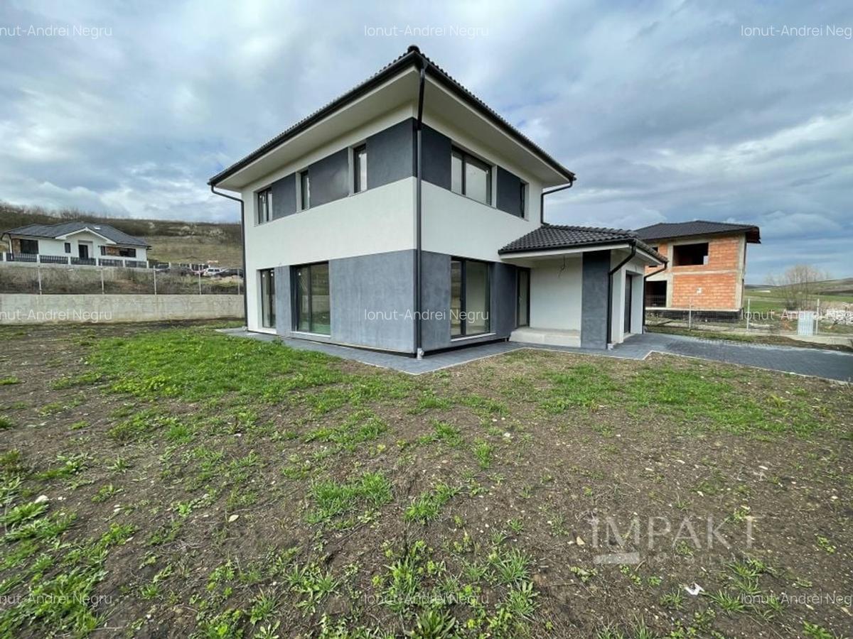 Casa individuala spre vanzare in localitatea Dezmir! - 5