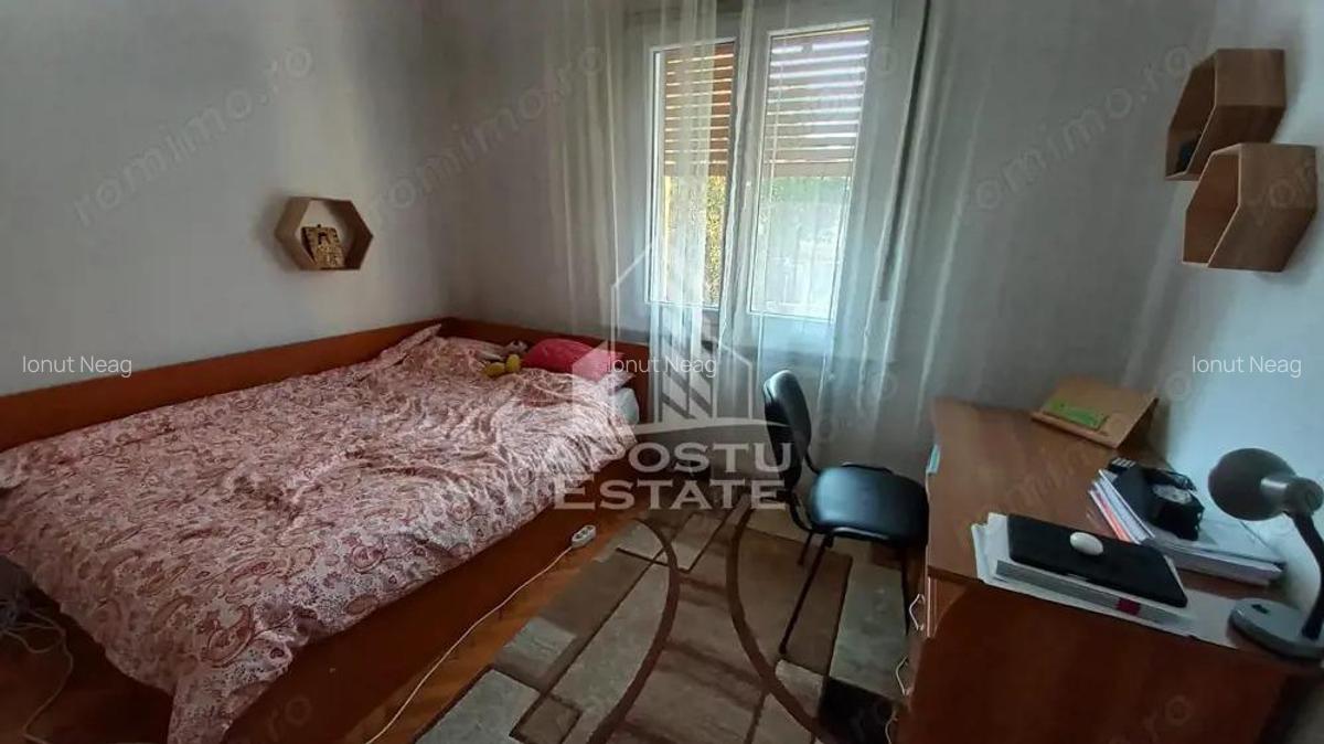 Apartament cu 2 camere, decomandat, zona Centrala - 3