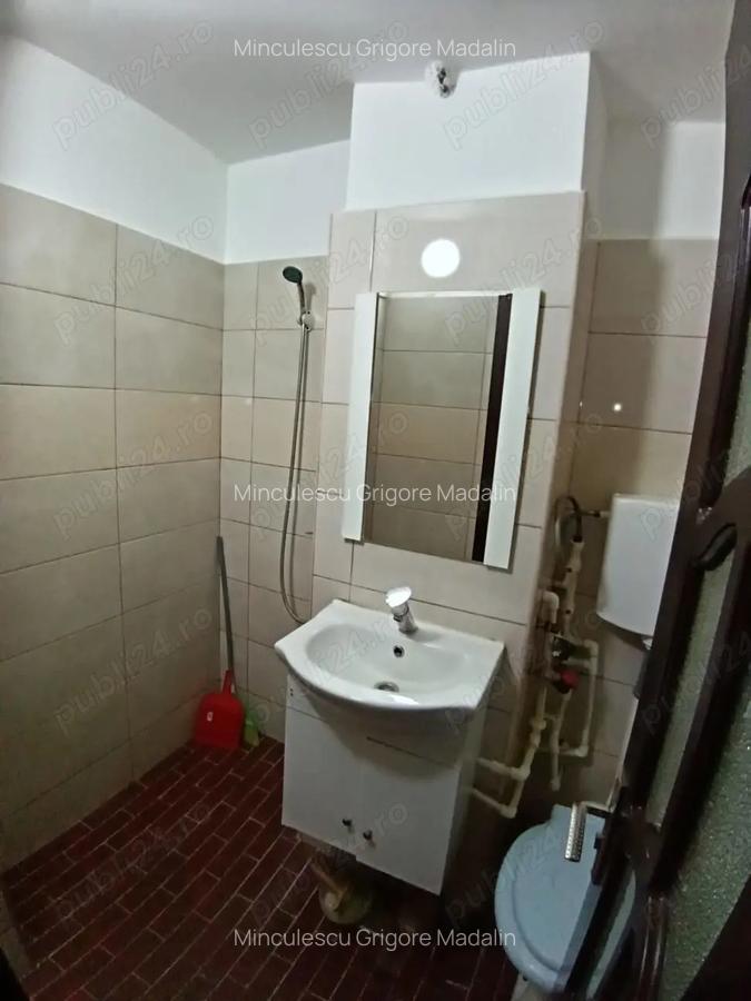 Persoana fizica vand apartament micro 14 - 2