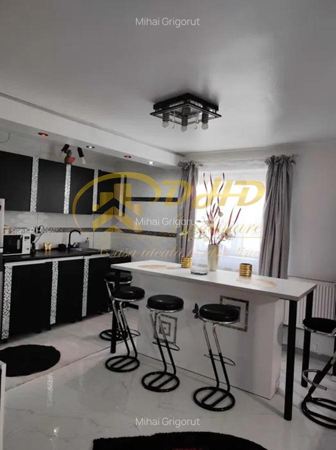 Apartament 3 camere in zona Tatarasi - Str. Vasile Lupu - 2