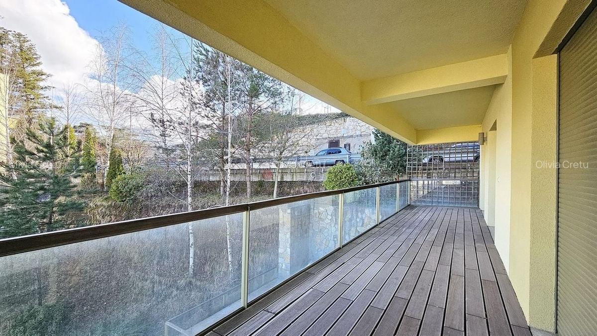 Apartament cu 4 camere decomandat, mobilat în Drumul Poienii - 1