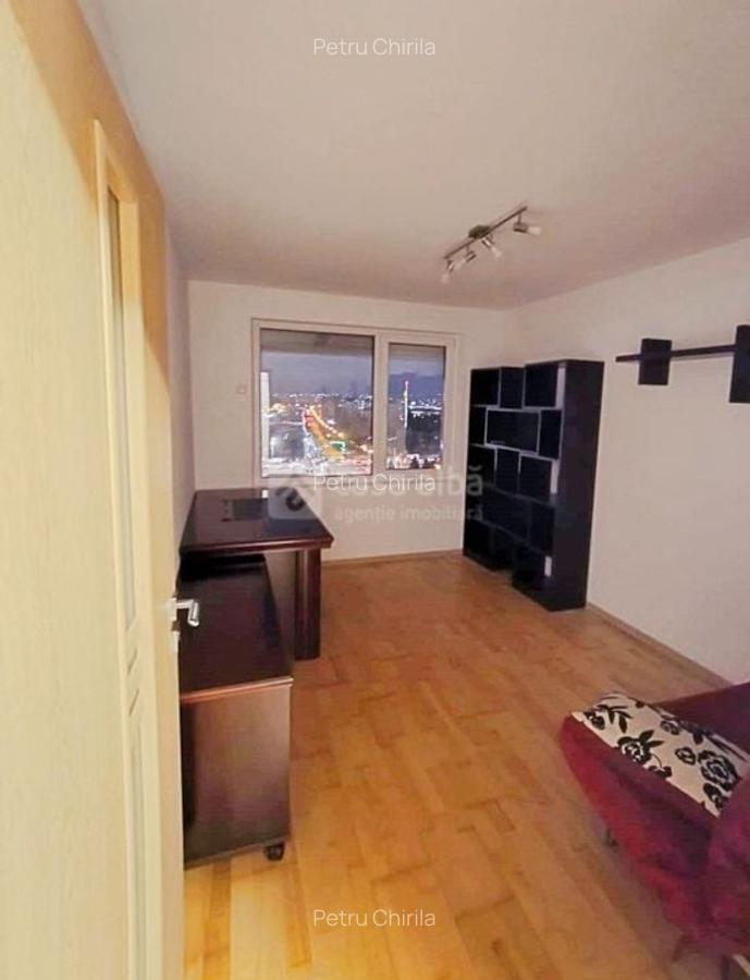 Central-Palas, 4 camere mobilat&utilat, BOXA, vedere dubla panoramica - 10