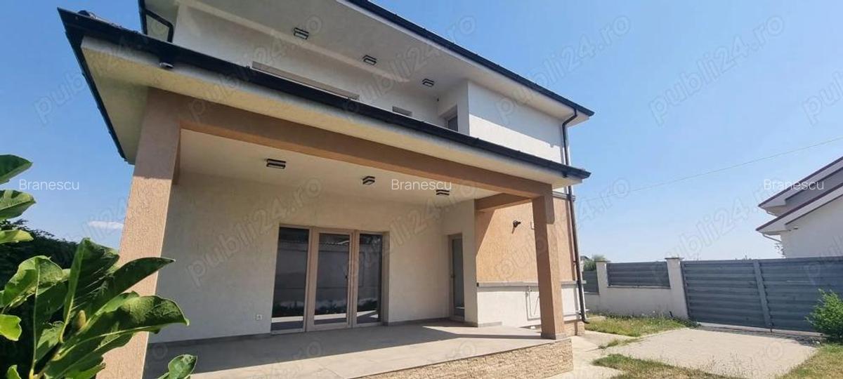 Vand vila duplex,Tancodrom, Pitesti. Se vind individual sau tot duplexul - 2