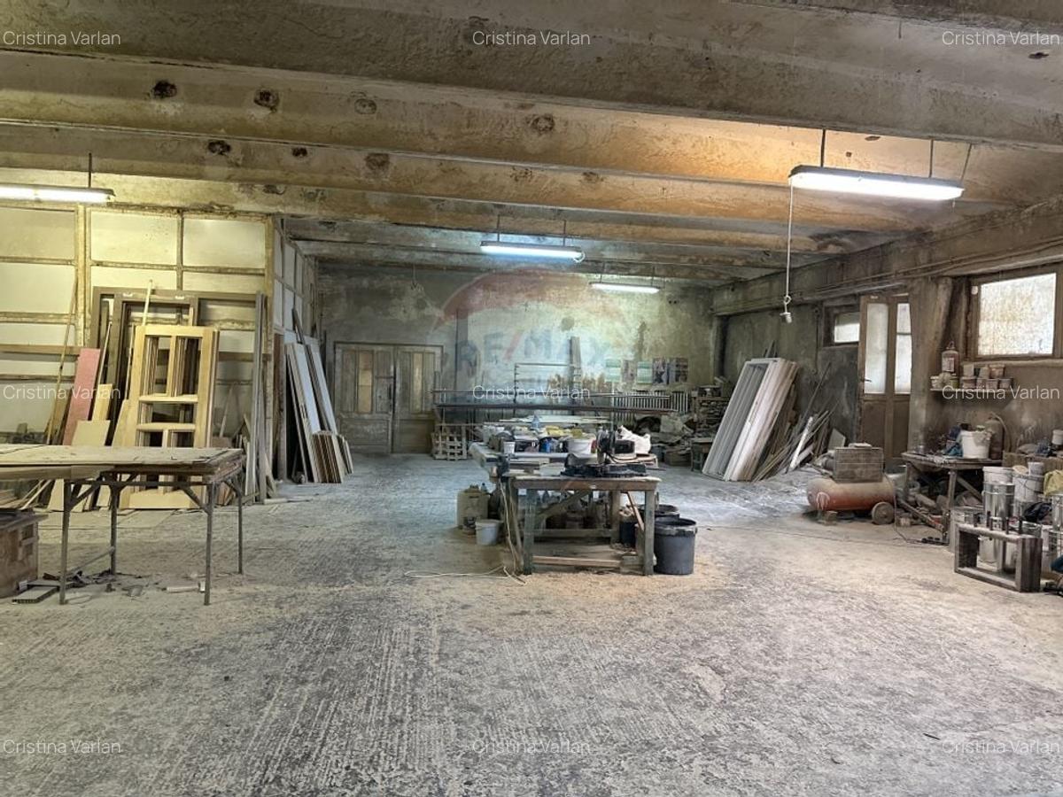 Spatiu industrial Hala/Atelier 487 mp si 999 mp teren - 2