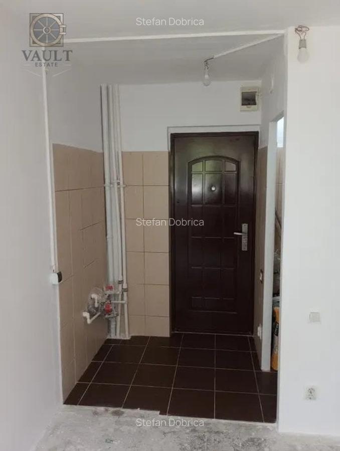 Garsonieră decomandată în Ozana - 5