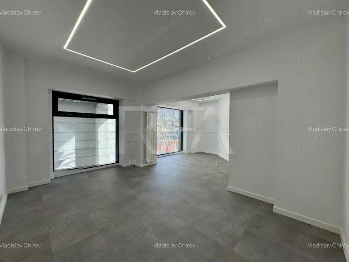 Spatiu Comercial renovat - Bulevardul Decebal - 3