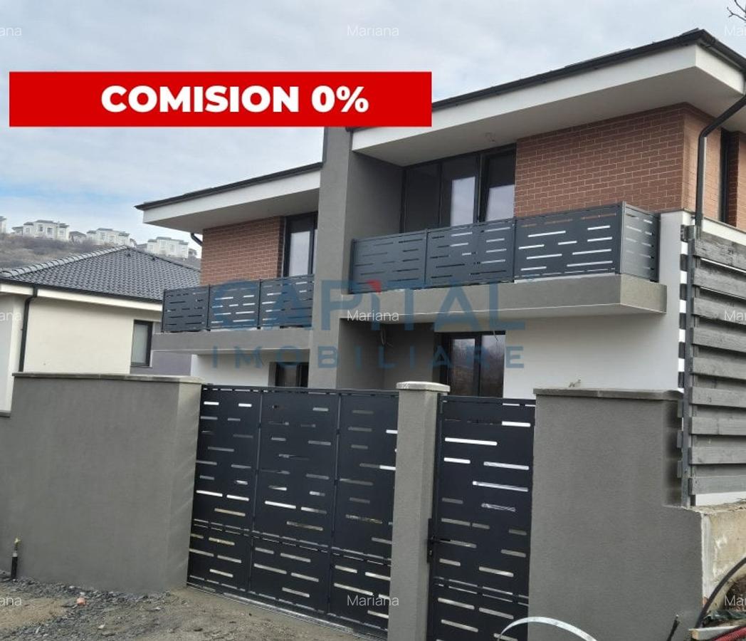 Case cuplate, panouri fotovoltaice, central Dezmir - 1