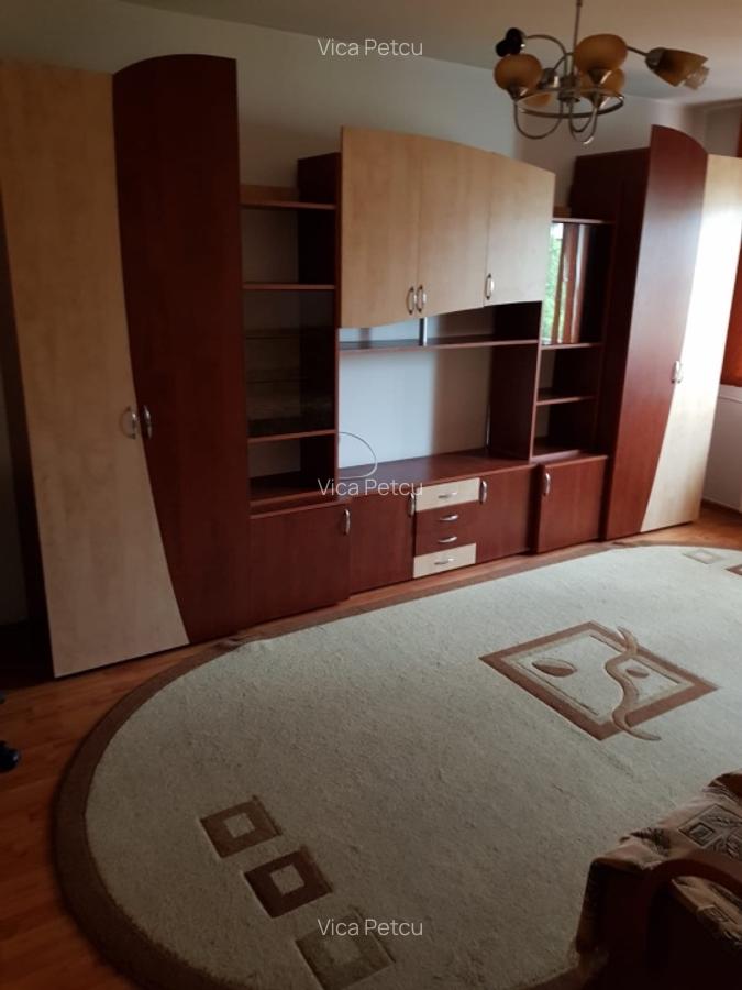 Apartament decomandat 2 camere - 3