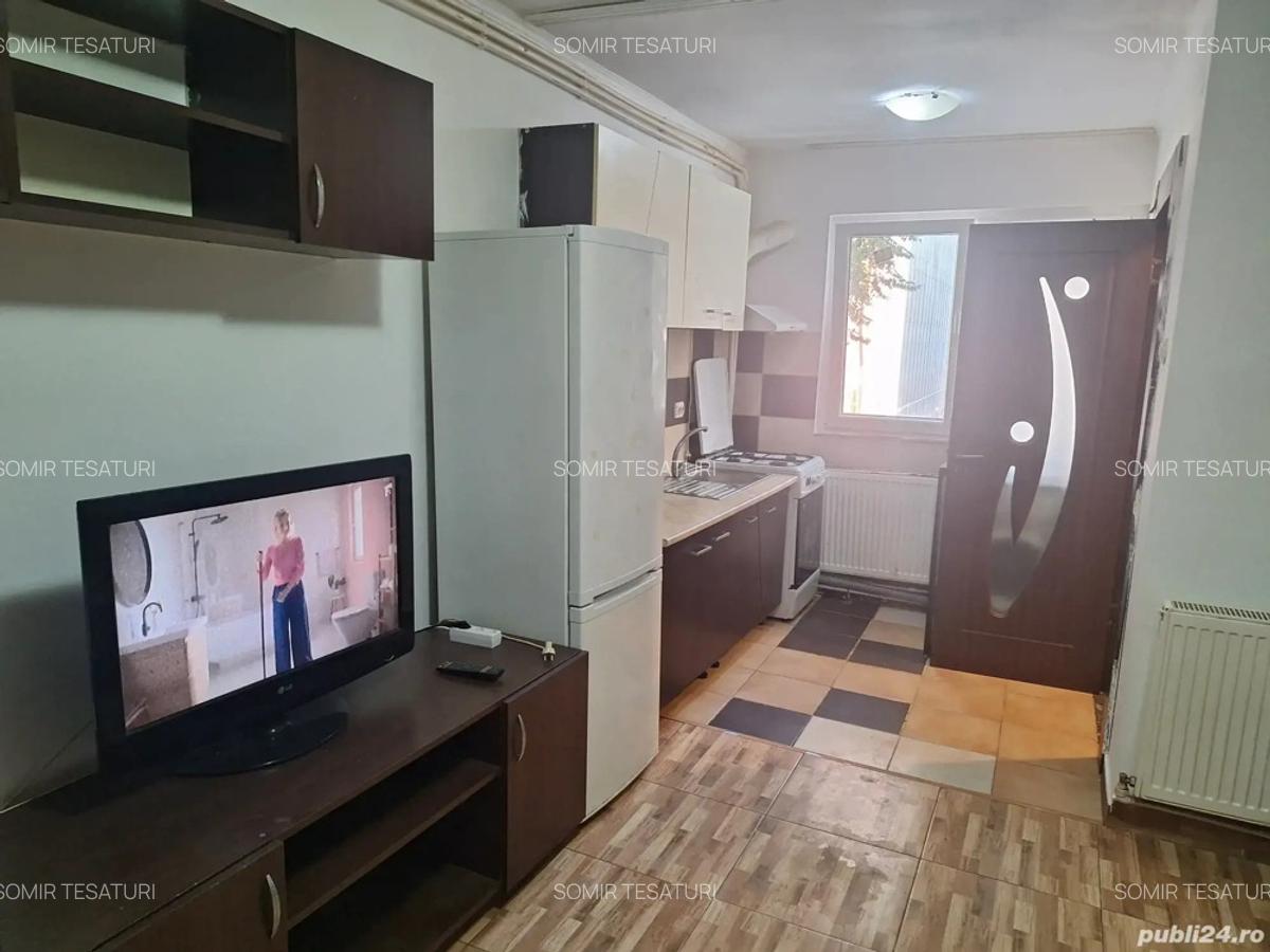 INCHIRIEZ si la straini garsoniera in spate la Mega Mall Pantelimon la 1300 lei - 3