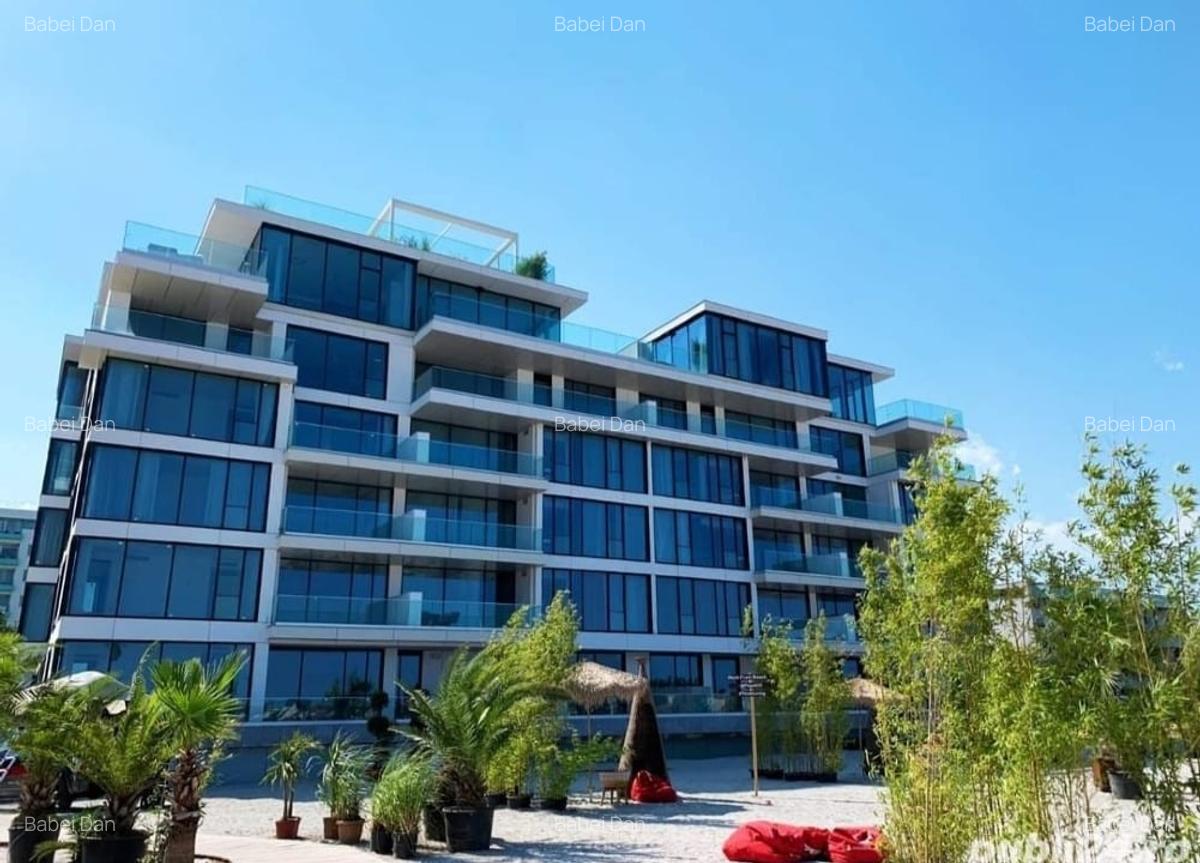 PRIMUL RÂND LA MARE - Vând ori Schimb Apartament Exclusivist cu Parcare Subteran - 1