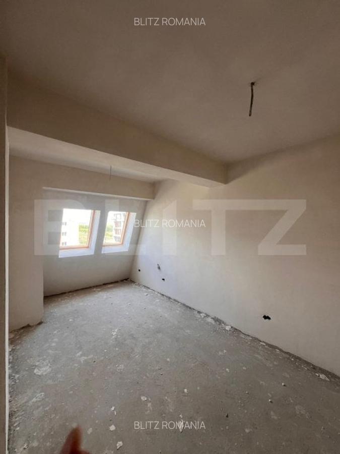 Penthouse de vanzare, cu 3 camere, 90 mp, zona Calea Surii Mici - 6