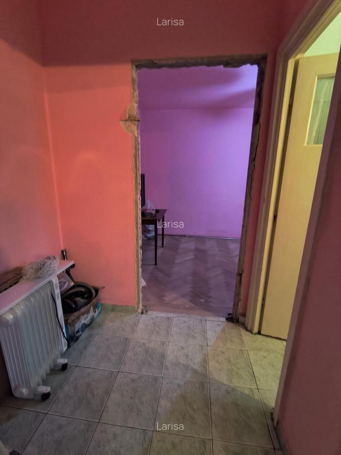 ABATOR APARTAMENT CU 2 CAMERE SEMI, LIBER GAZE ST 50 MP PRET 75000 EURO - 9