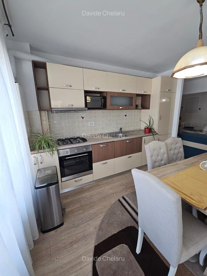 Apartament cu 3 camere decomandat, mobilat în Tătărași - 2