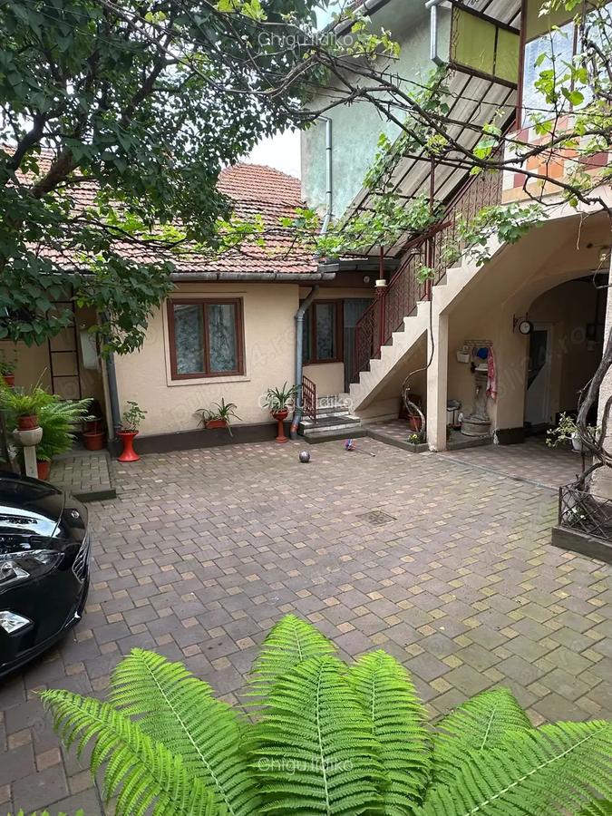 Casa de vanzare in centrul ora?ului Ora?tie - 9