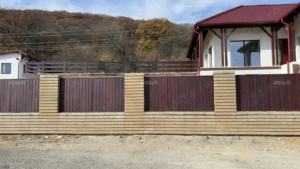 Proprietate multifunc?ionala sub padure locuin?a principala + spa?iu de relaxare - 10