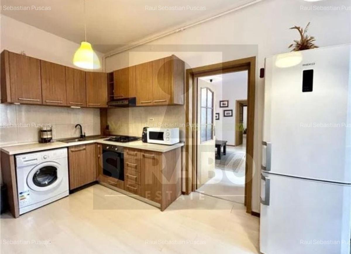 Ultracentral  - Republicii - Apartament 3 camere 2 bai - 80mp - 3