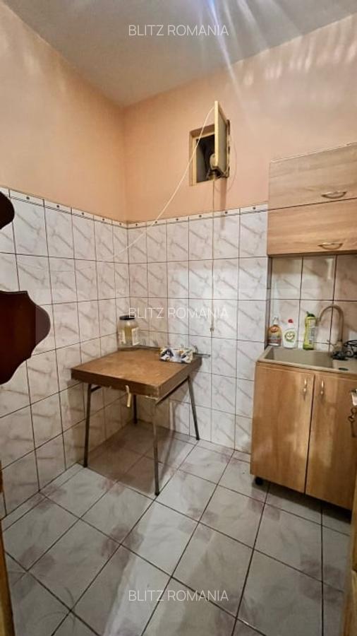 Garsoniera p\3 de renovat, zona Brazda lui Novac, Pedagogic - 4