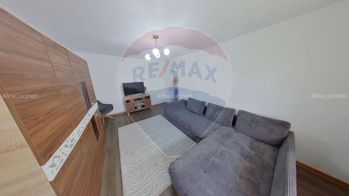 Apartament cu 3 camere de vanzare in zona Est - 5