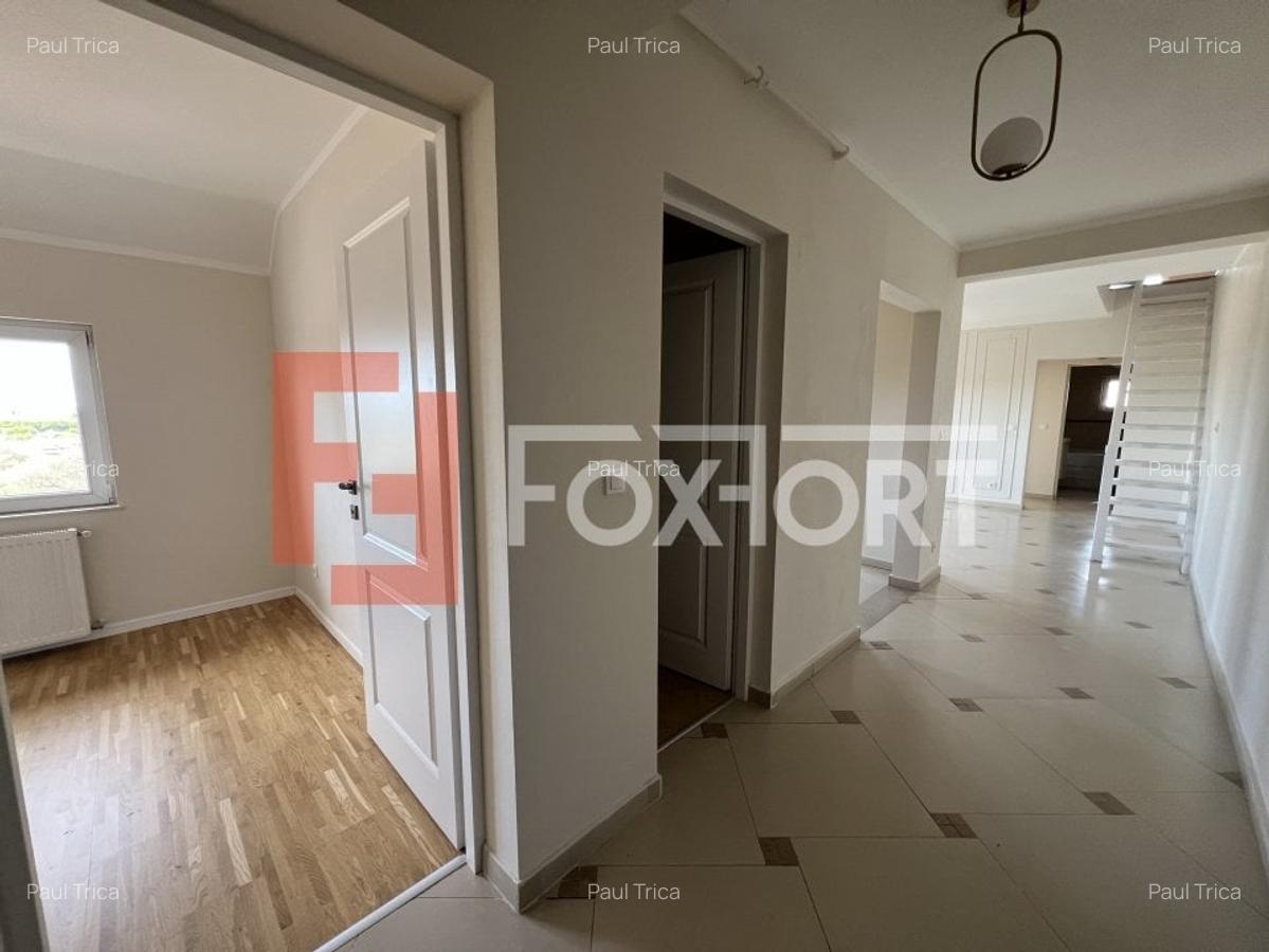 Apartament cu 3 camere, de vanzare, zona Dambovita - 4