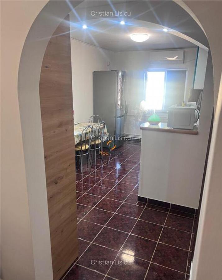 Decomandat 3 camere cu vedere pe 3 parti - 3