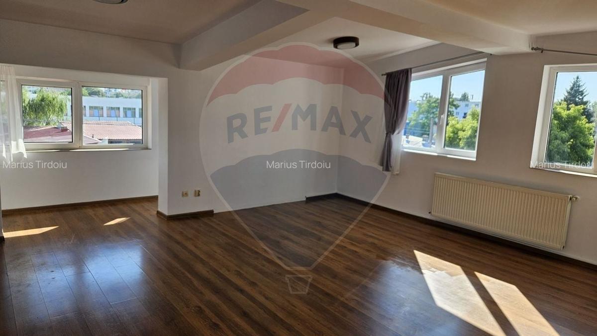 Vila spatioasa si versatila - Zona Margeanului, Bucuresti - 10